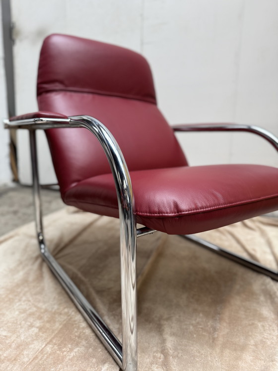 Image 1 of Fauteuil vintage des années 80 en cuir rouge italien