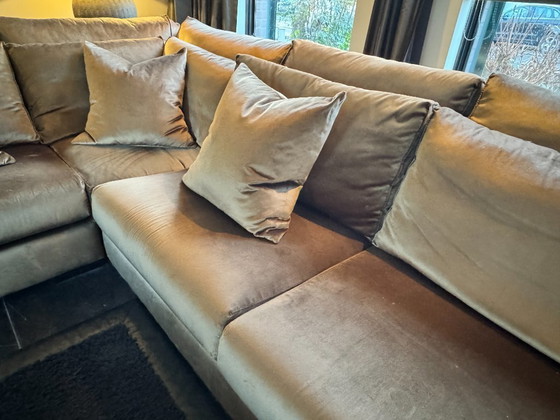 Image 1 of Canapé d'angle familial doré De Toren