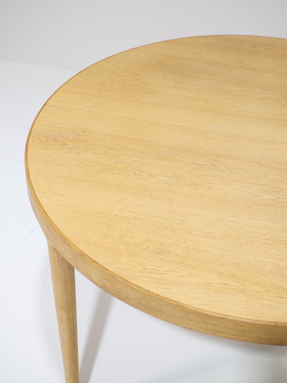 Image 1 of Extendable round dining table Danish oak vintage 1960s