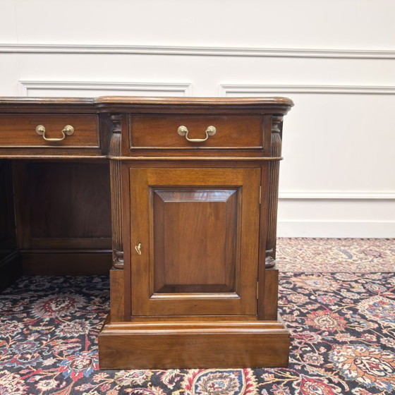 Classic English Chesterfield Desk with Modesty Panel – Leather, Wood (photo 11 of 21)