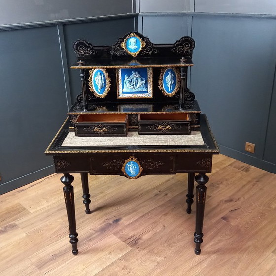 Image 1 of Bonheur du Jour en bois noirci ca.1840-1850