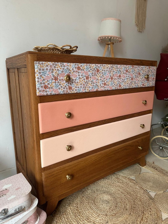 Commode vintage restaurée, bois & rose beige poudrés – Wood (photo 6 of 11)