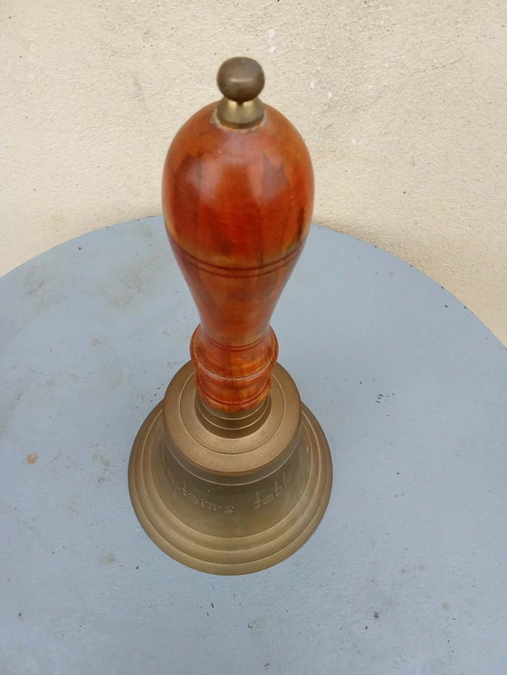 Image 1 of Vintage table cloche