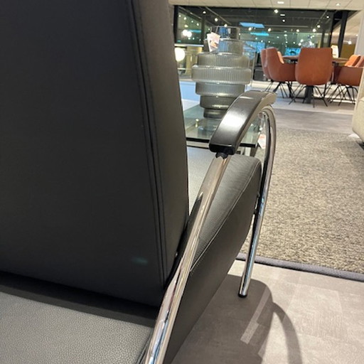 Gelderland 5770 fauteuil zwart – Leather (photo 2 of 3)