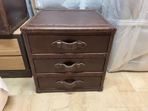 Set of RH Mayfair Steamer Trunk Leather 2 x 24" Cube Vintage Cigar