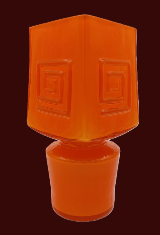 Retro Fans - Vase - 1960s- Bright Orange -Fåglavik Glasbruk -Sweden