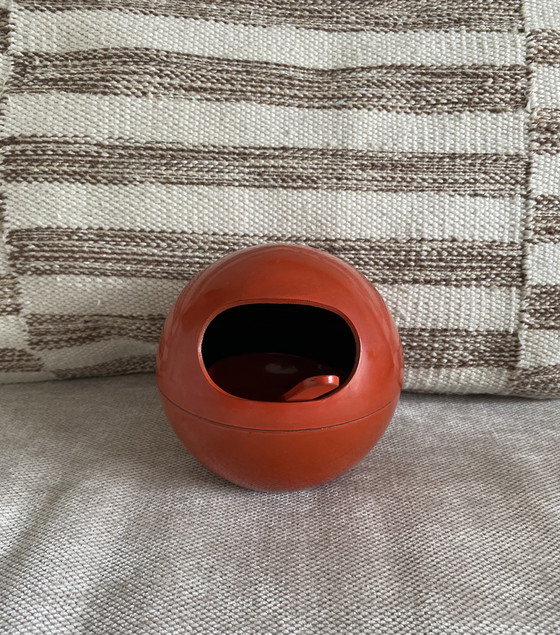 Image 1 of Space age peanut set complete 1970s