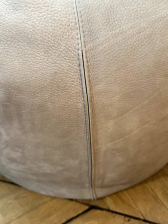 Image 1 of „STAR“ Sessel & Pouf von STEINER