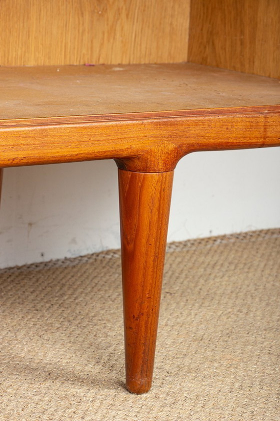 Image 1 of Enfilade danese extra lunga in teak, quercia e skai, 280 cm, di Arne Hovmand-Olsen 1960.