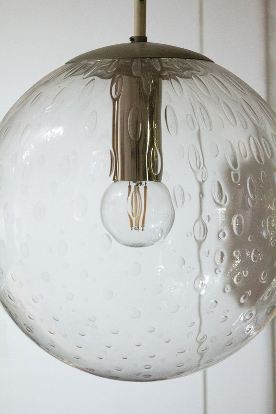 Image 1 of Lampada a sospensione vintage Raak Amsterdam a forma di sfera di vetro, anni '60