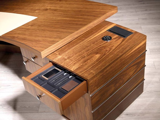 Image 1 of Vizyon Büro Craft VIP — Premium Chefbüro-Set · Walnuss · LED · 340 cm