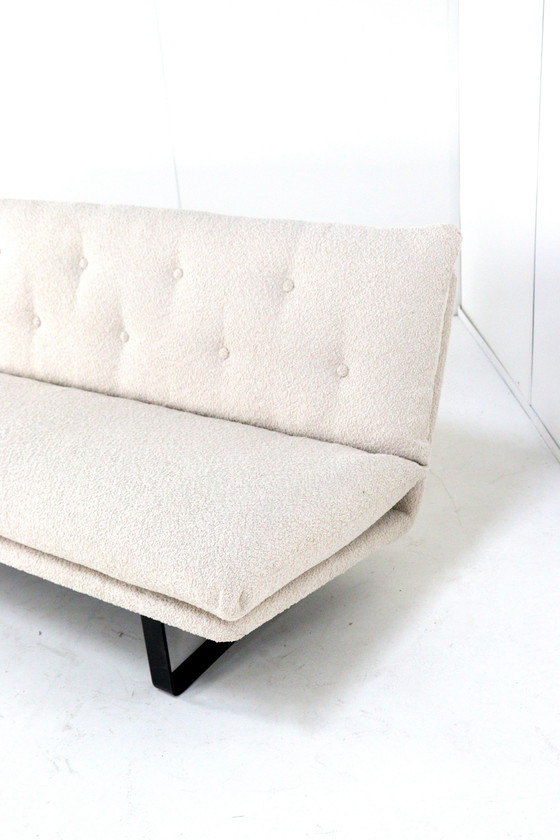 Image 1 of Kho Liang Ie per Artifort Divano a 3 posti C684 nuovo rivestimento vintage