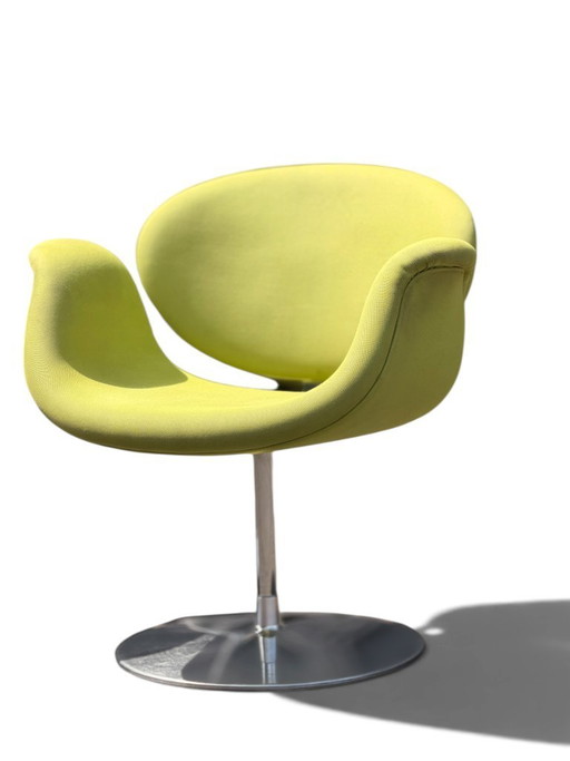 Authentic Pierre Paulin "Little Tulip" Chair for Artifort - Vibrant Green – eetkamerstoelen, Textile