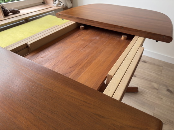 Image 1 of Dyrlund Teak Ovaal Verlengbaar Eettafel - Deens Design