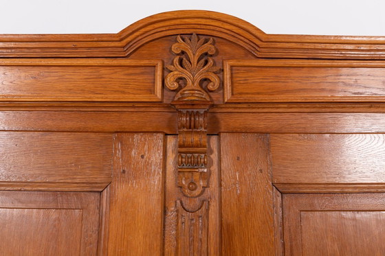 Image 1 of Vintage eikenhouten kast