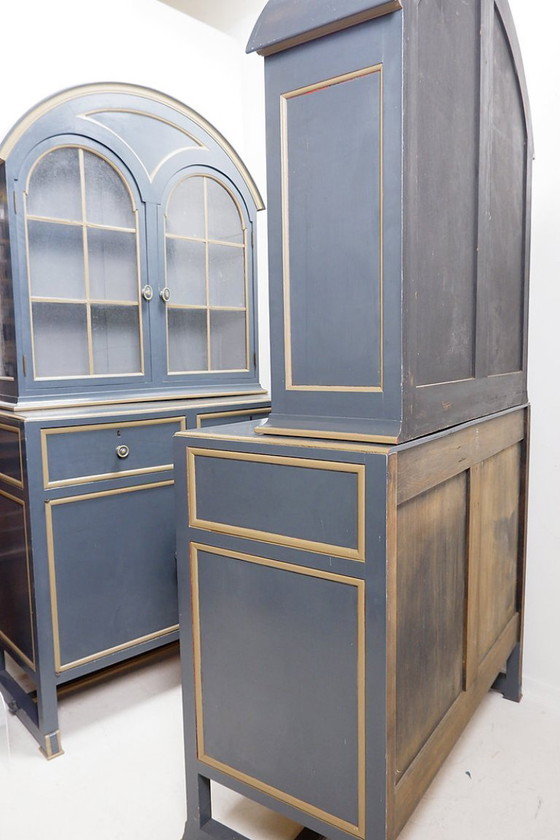 Image 1 of Mobile vintage a due pezzi laccato grigio - disponibile in coppia (B)