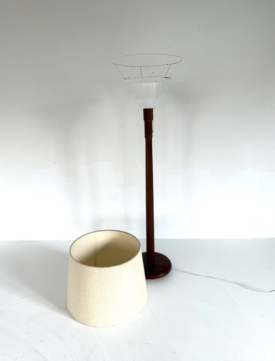 Image 1 of Lampada da terra vintage in teak, Domus '70