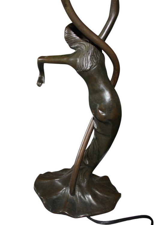 Signed bronze figural lamp in Art Nouveau/Art Deco style – Table lamps (photo 3 of 9)