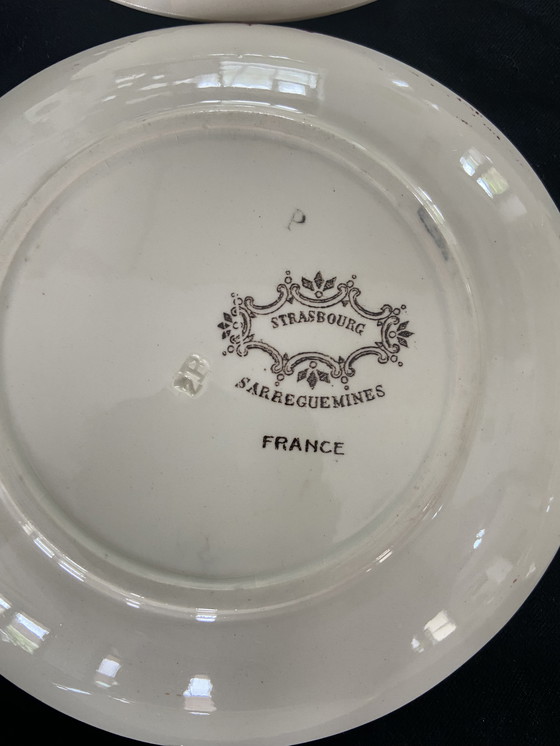 Image 1 of Serie von 12 Tellern Digoin Saargemünd "Straßburg