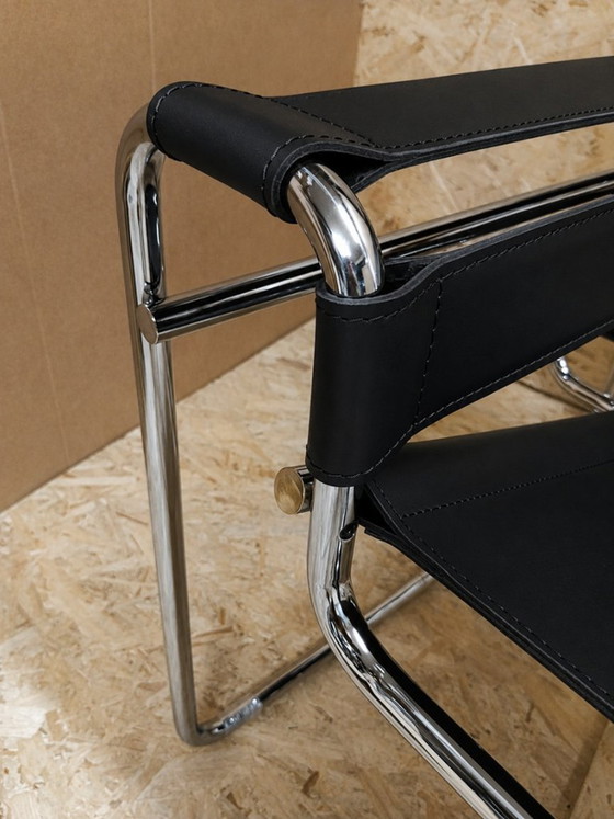 KNOLL Int. 2 Poltrone B3 WASSILY (NUOVE) acciaio inox e cuoio NERO, Pelle (foto 13 di 22)