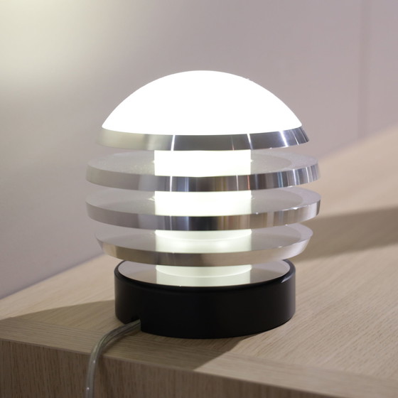 Image 1 of Tecnolumen Bulo tafellamp