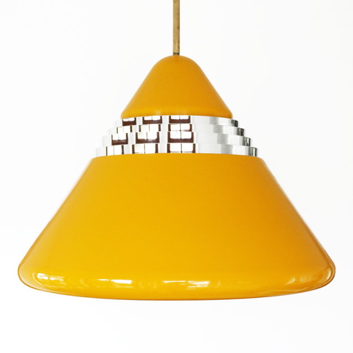 Lampada a sospensione vintage a cono giallo di Kazuo Motozawa per il personale, anni '70