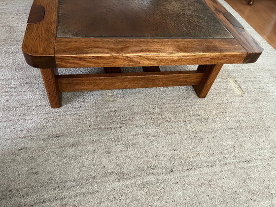 Image 1 of Eiken houten salontafel met ingelegde tegels