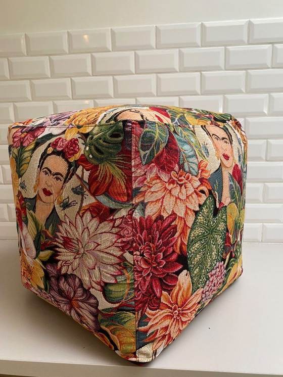 Image 1 of Pouf Frida Kahlo