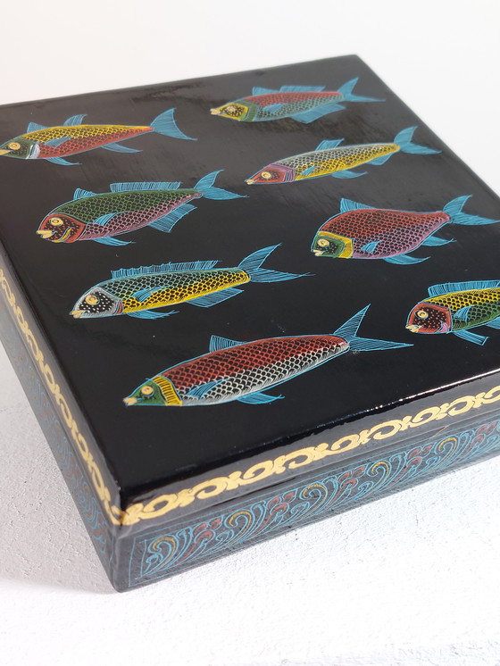 Image 1 of Scatola laccata vintage dipinta a mano di metà secolo, decoro Fosch