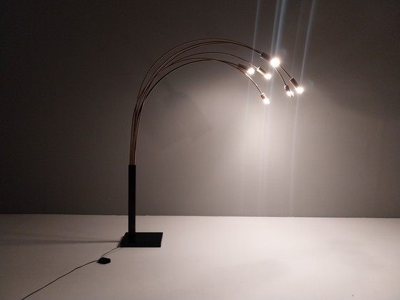 Image 1 of Imponente lampada ad arco italiana d'epoca con 7 bracci