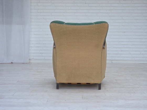 Image 1 of Deense fauteuil uit de jaren 60, bekleed met groene en beige meubelwol.