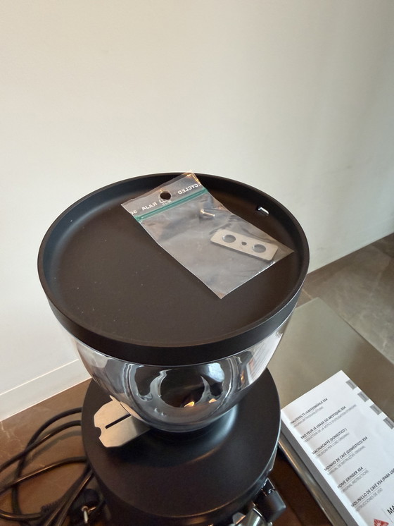 Image 1 of Koffiemolen + uitklop bak Mahlkonig