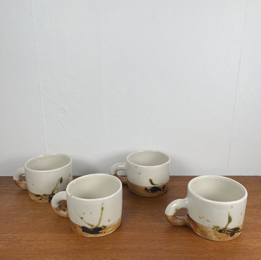 Ensemble de 4 grandes tasses "La Colombe", 1950/60