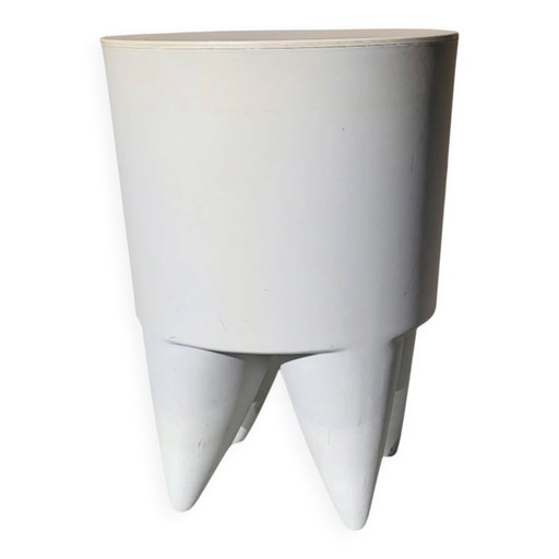 Bubu Hocker 1st von Starck für XO