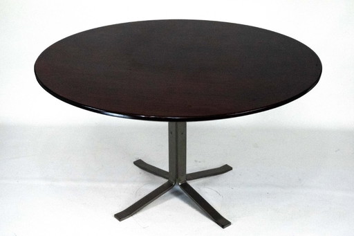 Rare Round dinner table by Gianni Moscatelli for Formanova. Italy 1970s