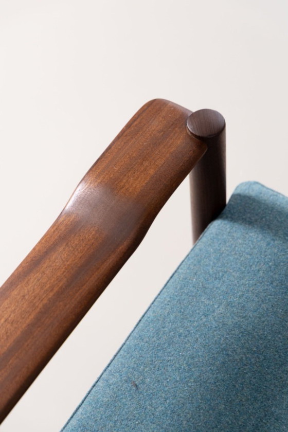 Image 1 of Divano scandinavo a 3 posti