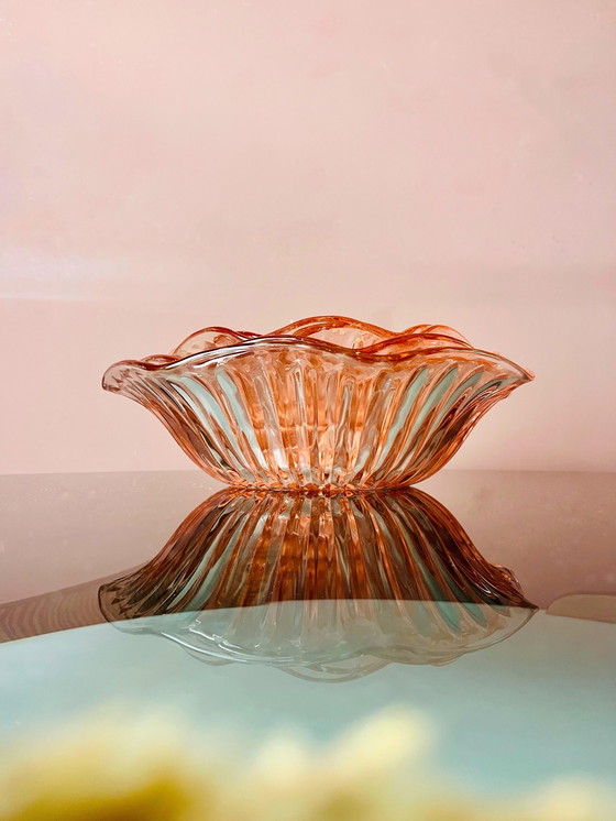 Image 1 of UNIQUE VINTAGE PINK PRESSED GLASS BOWL SET