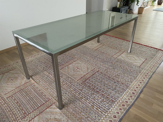 Image 1 of Table design The Conran Shop Paris — verre dépoli et métal brossé