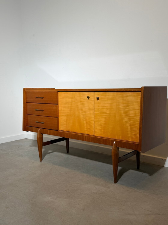 Mid-Century Modern Sideboard – 1950s/60s (photo 3 of 8)