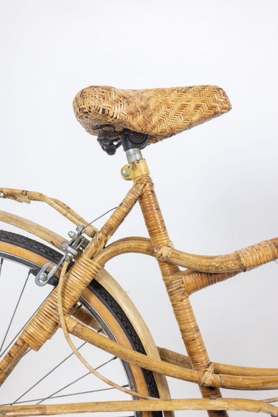 Image 1 of Bicicletta in bambù e rattan. Realizzata a mano negli anni '70.