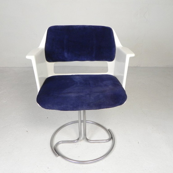 Image 1 of Gispen chair with fiberglass shell, 1960s