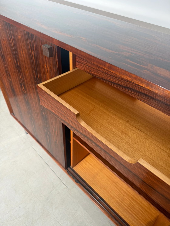 Image 1 of Alfred Hendrickx dressoir voor Belform – Palissanderhouten kast met lades