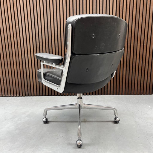 Vitra Eames Lobby chair - vintage