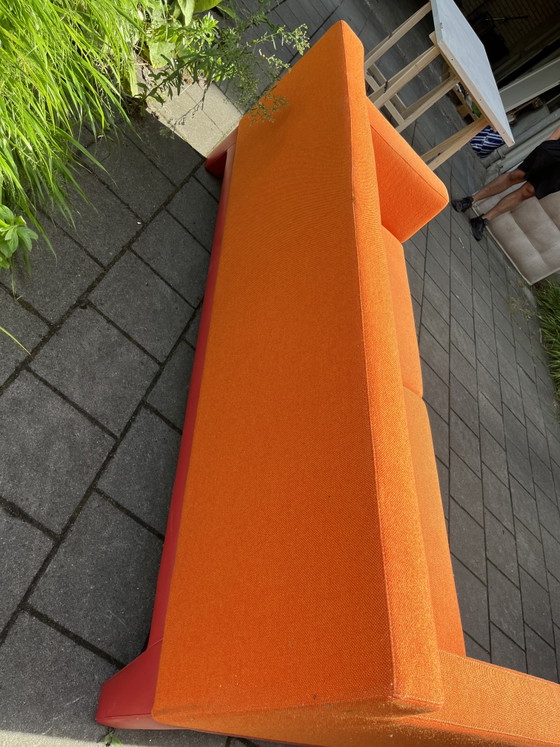 Pode Plot Bank von Design Duo – Orange/Rot – Sofas, Leather, Wool (photo 6 of 9)