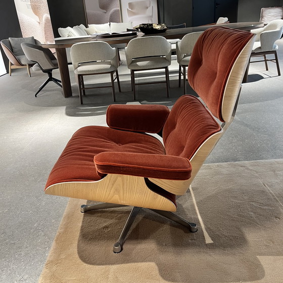 Image 1 of Vitra Eames lounge chair & ottoman in Calma 07 brandy