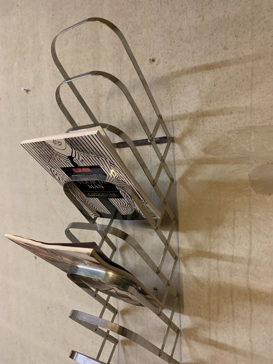 Image 1 of Revistero de pared