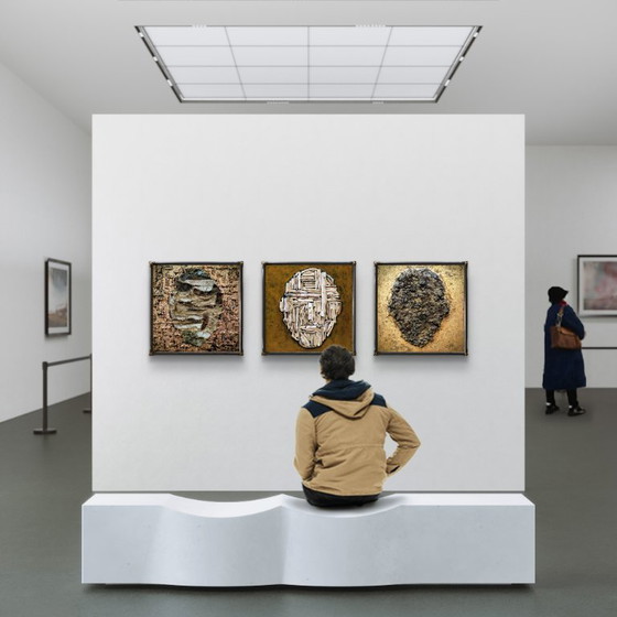 Image 1 of Facial Variations –  3 Wandobjecten met Reliëf, Linnen en Drijfhout ( ieder item 60 × 60 × 4 cm)