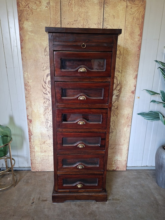 Image 1 of Cassettiera classica, mobiletto porta medicinali, schedario, dimensioni 50x40cm e altezza 148cm.