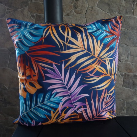 Image 1 of Juego de 4 fundas de cojín con estampado de rayas, leopardo y tropical, 45 x 45 cm. El relleno no está incluido.