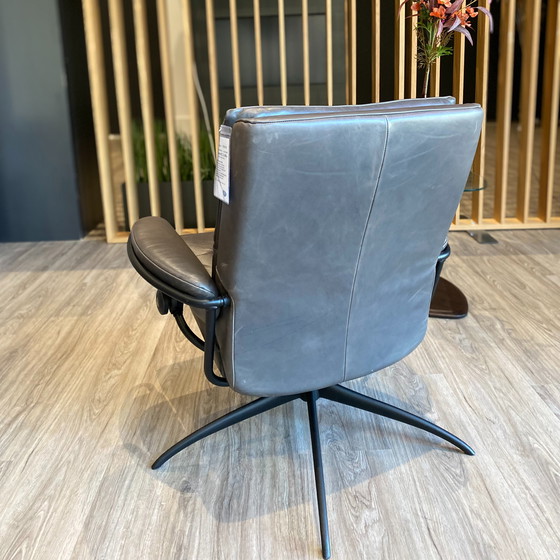 Image 1 of Sillón reclinable Stressless Tokyo